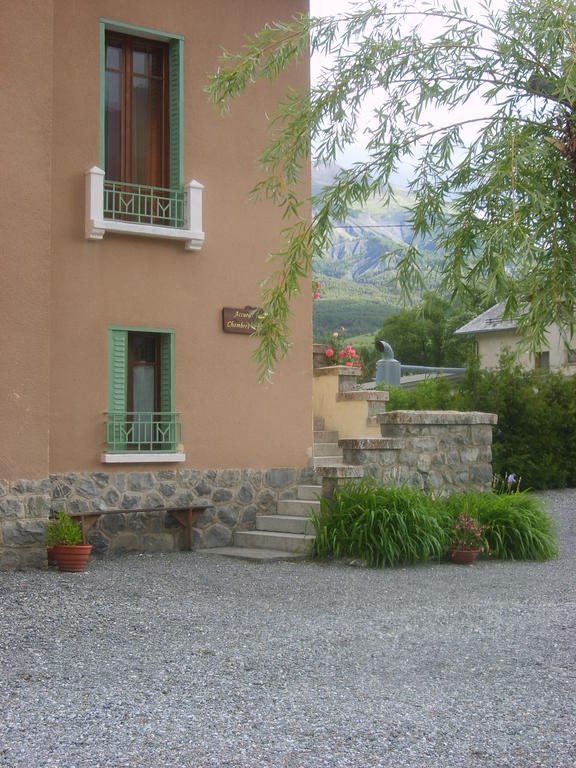 Gites La Mexicaine Jausiers Exterior photo